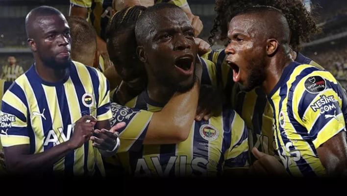 Enner Valencia’nın Geleceği Belirsiz: Fenerbahçe İle Sözleşme Uzatma İsteği