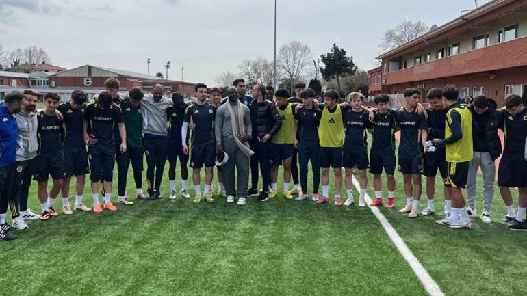 Fenerbahçe efsanesi Stephen Appiahtan Dereağzı ziyareti