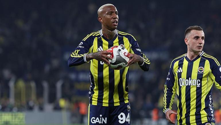 Fenerbahçede Anderson Talisca sahnede Penaltıyı attı, takımını ayağa kaldırdı